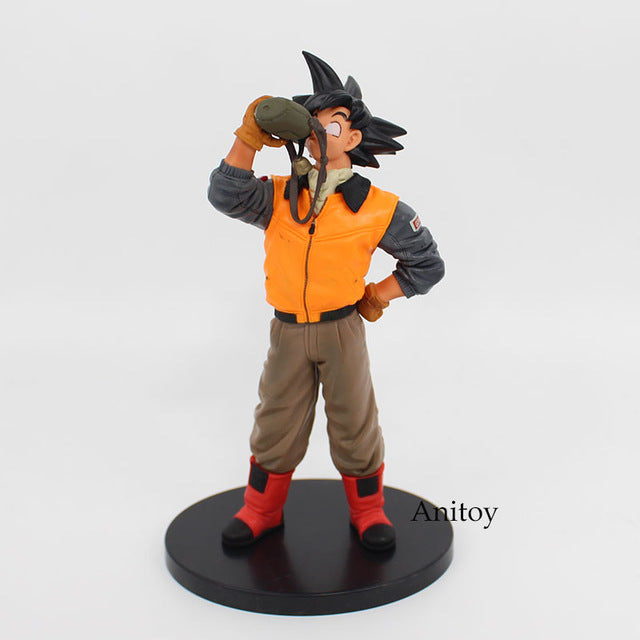 Anime Dragon Ball Son Gokou Drinking Water